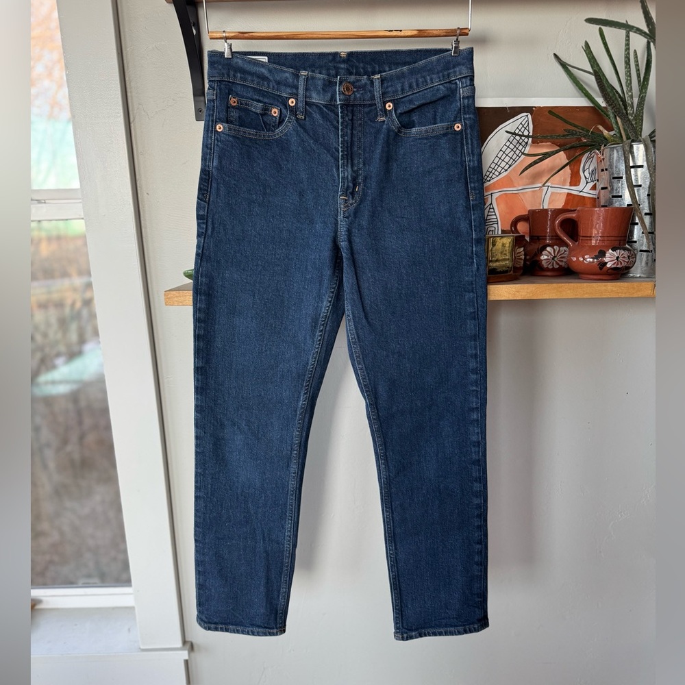 GAP Vintage Slim Mid Rise Classic Dark Rinse Denim Straight Leg Jean Size 6